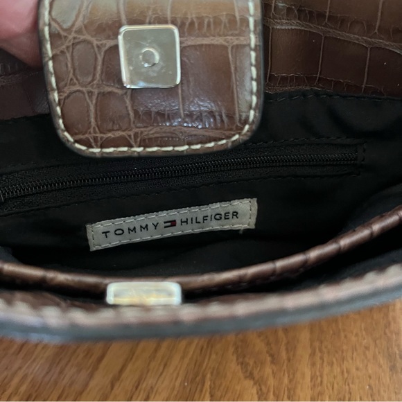 Vintage Tommy Hilifiger Brown Faux Croc Mini Shoulder Bag‎ - Picture 8 of 8